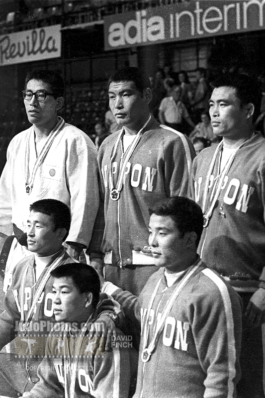 19730622 R0934 6 Japanese Gold Medallists copy-2